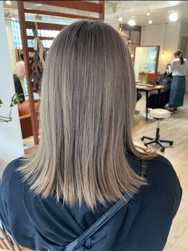 ドゥニカ(donica) ベージュ