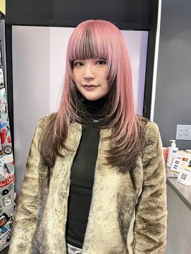 シリー(Silly) ピンクとインナーブラックとレイヤーカット