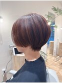 前下がりハンサムショート