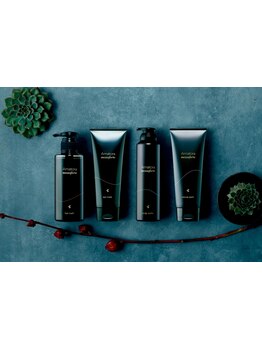 カシミヤ質感を叶えるアマトラトリートメントが人気☆5ステップのトリートメントでうる艶のなめらかな髪へ