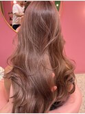 レイヤーカット×ロークロマベージュ