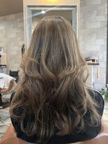 ハコ(H.A.Co) ハイライトで作るミルクティーカラーです。