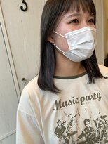 ルプラ チッタ(le-pla Citta) オン眉/ミディアム/インナーカラー/グレー