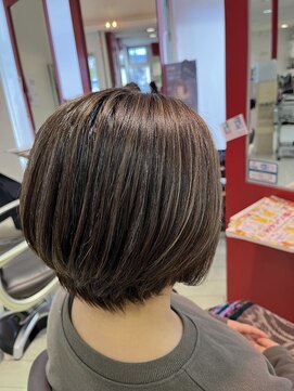 美容室ぱふ 土浦店 白髪ぼかしハイライト♪