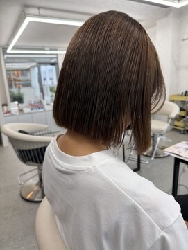 ヌードルバイコア(noodle by CoRe.gn) ストレートパーマで作る結べるプツッとボブ