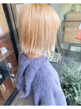 ナット(Nat) 抜きっぱなしブリーチ