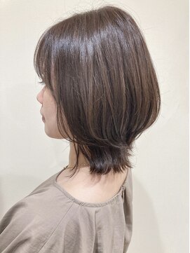 ロロン(LORONG) ミディアムレイヤー　透けブラウンベージュ