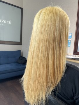 ブラベリー(Bravery) ブリーチヘアーで、外国人風ブロンドヘアー☆