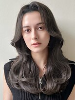 ユニコ(unico)&nbsp;韓国風/レイヤー/小顔/前髪カット/髪質改善/グレージュ/透明感