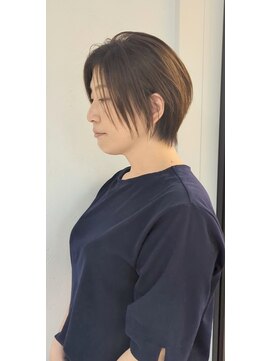 サロン クィ ベルジョーネ(SALON QUI BELLGIONE) ハンサムショート