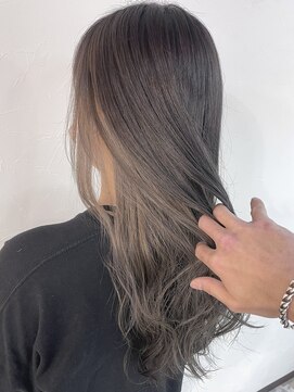 マチルダ 藤井寺駅前店 ミルクティーインナーカラー