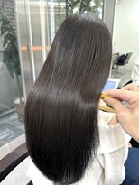 ソヨン 金山店(SOYON)&nbsp;似合わせカット/ロングレイヤー/メルティカラー/グレージュ/艶髪