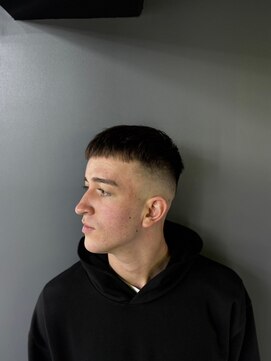 ダンヒルバーバー(dunhill BARBER) クロップ<理容室>[メンズ/シェービング/床屋/銀座]