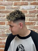 ヒロギンザ 仙台本店(HIRO GINZA)&nbsp;【HIRO GINZA仙台本店-/伊東 蓮明流】金メッシュフェード