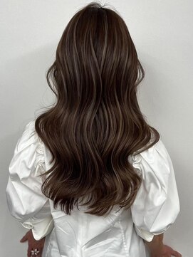 リティー バイ ジルブラン(Lity by JILBLAN) レイヤーカット/ハイライトカラー/イルミナカラー[鹿児島中央駅]