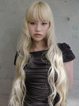 キャロルガーデンズ ボコカ 表参道(Carroll Gardens bococa) スーパーロング、抜きっぱなしブロンド