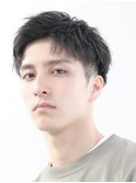 Haleブルーブラックニュアンスパーマスパイキーショートバーバー