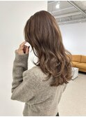 ナチュラルウェーブ透明感ベージュヘアー