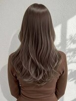 ミロアヴィタ 平尾(miroa vita)&nbsp;韓国風巻き アッシュ 艶髪 顔周りレイヤー 透明感カラー