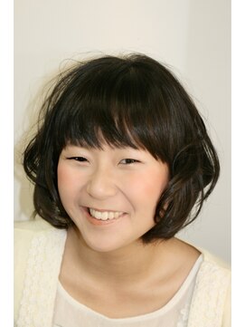 オギクボ ヴォイス(voice) ［VOICE  荻窪店］ゆるふわミディアム