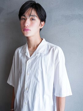 カンナ(Canna) シルバーカラー/ニュアンスマッシュ/かき上げサイドパート