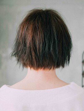 フローラビューティーヘアー(Flora Beauty Hair) コンパクトボブ/20代/30代/40代/50代/岡山/表町