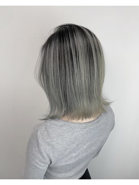 キラ(KIRA) バレイヤージュ