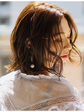 ホヌア(hoNua.) 【hoNua.】ゆるふわボブ