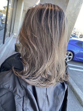 リアン(Lien.) バレイヤージュ