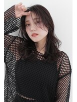 アヴァンス アリオ鳳店(AVANCE)&nbsp;くびれレイヤー薄めバングかけるラフウェーブ×秋冬カラー