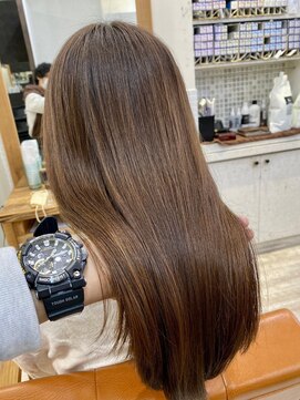 ラゴム 池袋(LAGOM) 自然なサラツヤ縮毛矯正[池袋/髪質改善]