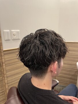 銀座マツナガ 神田店 人気パーマメンズ緩め