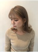 ミルクティーベージュ