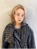 ホワイトベージュ
