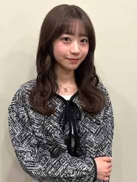 シースルーバング ミディアムレイヤー アッシュブラウン 艶髪