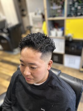 バーバーブロス(BAR BER bro's) パーマスタイル～ショートver～