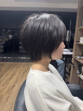 ハピネス クローバー 八木店(Happiness CLOVER) ショートボブ　黒髪　ブルーブラック　20代30代40代50代60代