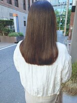 ウィーク 梅田(UiiC)&nbsp;大人くすみ系/オリーブグレージュ/20代30代40代/uiicumeda sachi