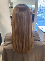 ジエクト ヴィシア(The Ect VIXIA)&nbsp;田村千恵 大人のハイライト×髪質改善トリートメント