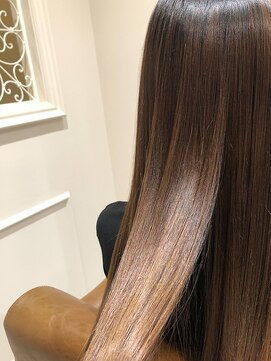 フレームプラス 御堂筋難波店(FRAME +) 艶カラー透け感酸熱トリートメント