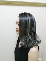 ルアーナ(LUANA)&nbsp;コントラストのきいたハイライトスタイル☆