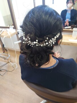 ニージ(Ni-ji) 華やかヘアセット