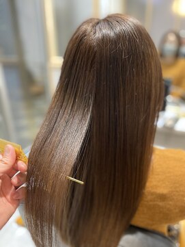 シャルマン 六町(CHARMANT) 大人かわいい光り輝く髪質改善ヘアエステ小顔美髪グレージュ