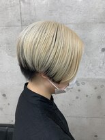 メル ヨコハマ(MeL)&nbsp;刈り上げショート/ハンサムショート/ブリーチ/横浜/横浜駅