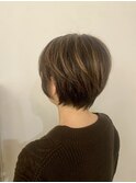 白髪ぼかしハイライト×ショート