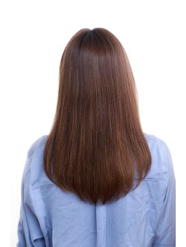 ヘアメイク ルカ(HAIR MAKE LUKA) 前上がりセミロング