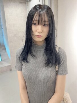 シー(shii..) 《shii..》#ブルーブラック#透明感カラー#暗髪