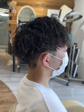 サロンドジョー(salon de joe) メンズカットツイストスパイラルパーマスペインカールショート