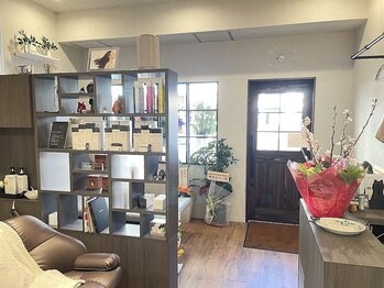 シュガー(sugar)の写真/【広島駅すぐ】新感覚ヘアサロン＜sugar＞～頭皮から首までもみほぐす～美と健康を両立しませんか？