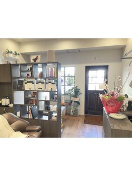 【広島駅すぐ】新感覚ヘアサロン＜sugar＞～頭皮から首までもみほぐす～美と健康を両立しませんか？